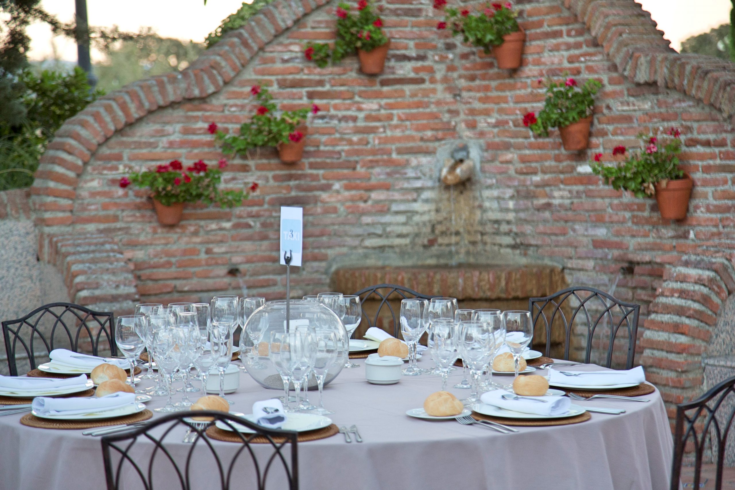 Mesa Exterior Fuente